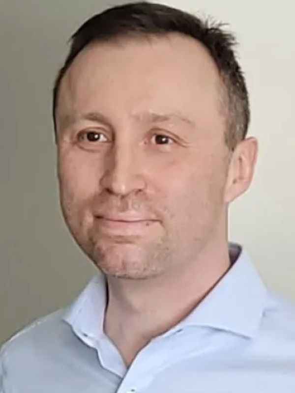 Dr. Karniychuk