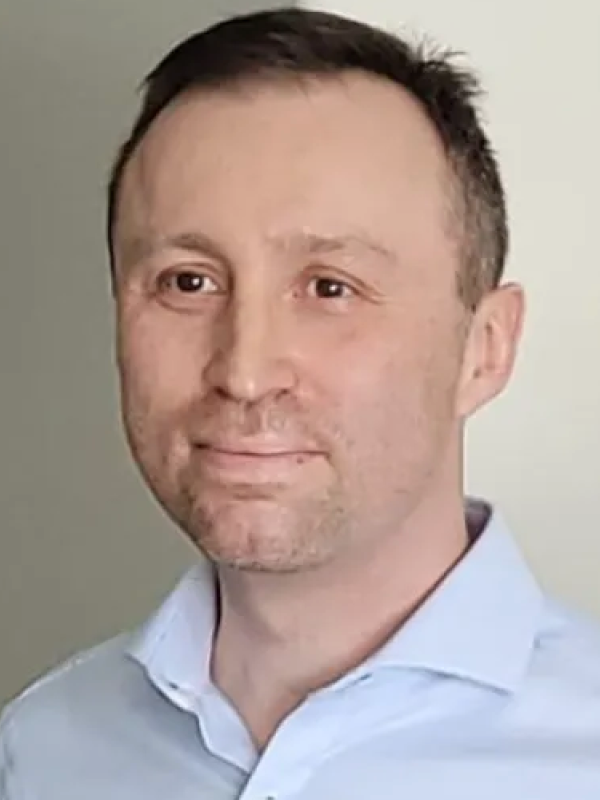 Dr. Karniychuk